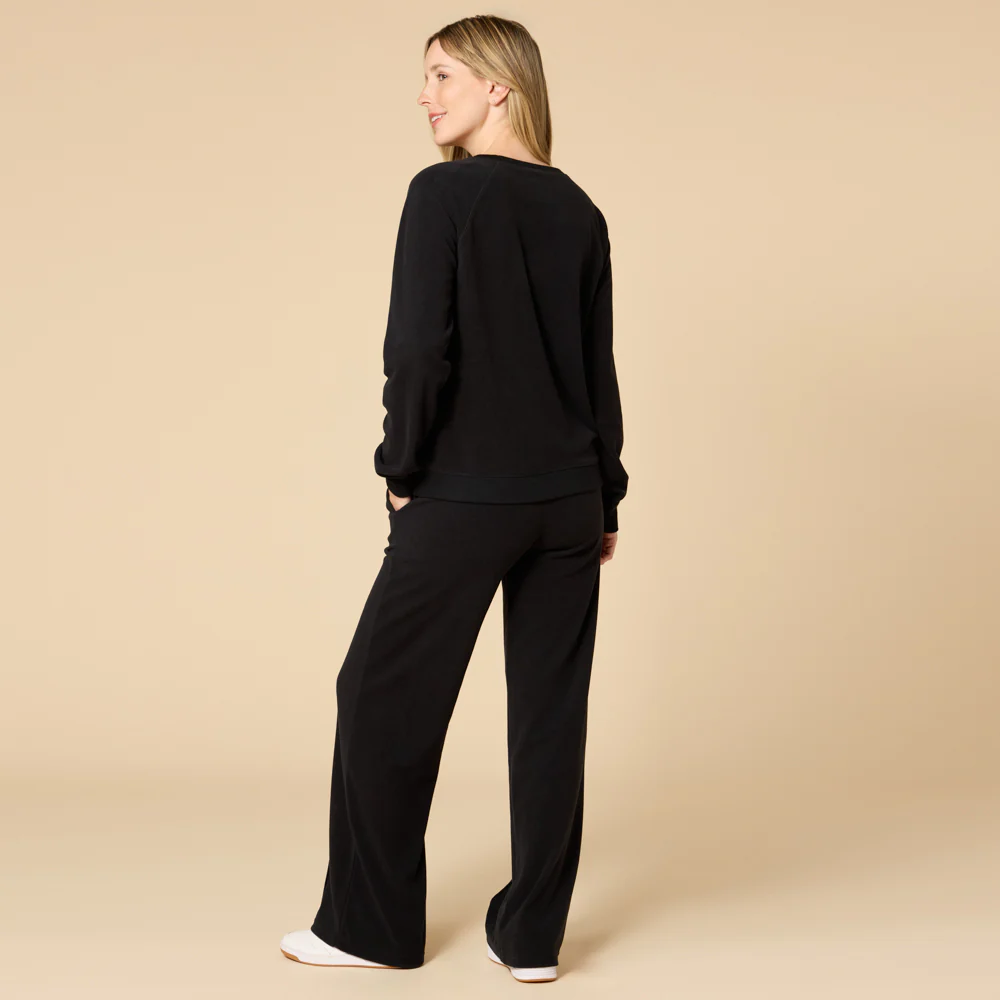 Vintage Velvet Raglan Crew Neck with Pintuck Pant - Image 10