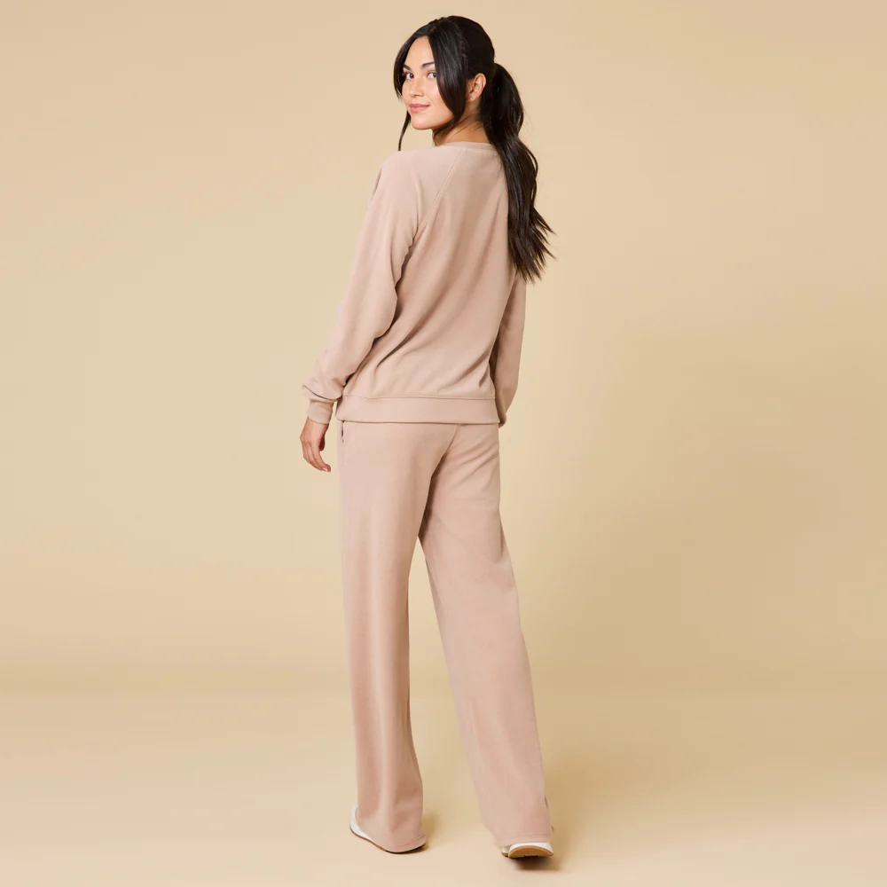 Vintage Velvet Raglan Crew Neck with Pintuck Pant - Image 14
