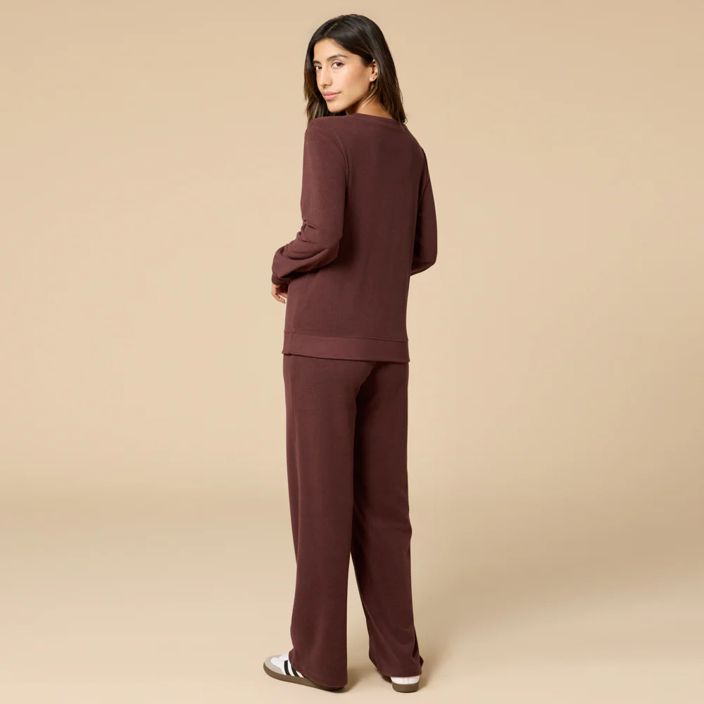 Vintage Velvet V-Neck with Wide Leg Pant - Image 5